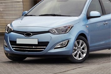 Смужки на решітку (2 шт, нерж.) для Hyundai I-20 2012-2014 рр 3217081 фото