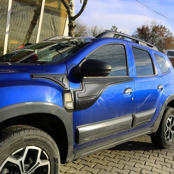 Верхні накладки на двері (4 шт) для Dacia Duster 2018-2024 рр 33210218-020019 фото